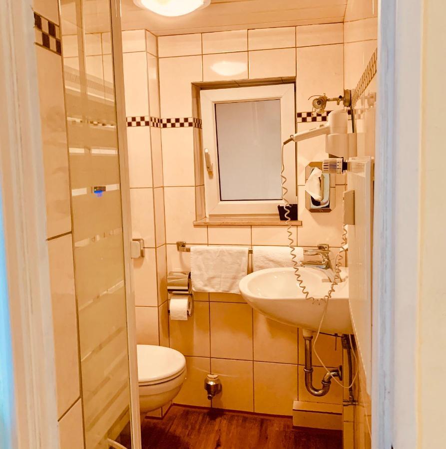 كولونيا Hotel Gasthaus Zur Eule المظهر الخارجي الصورة